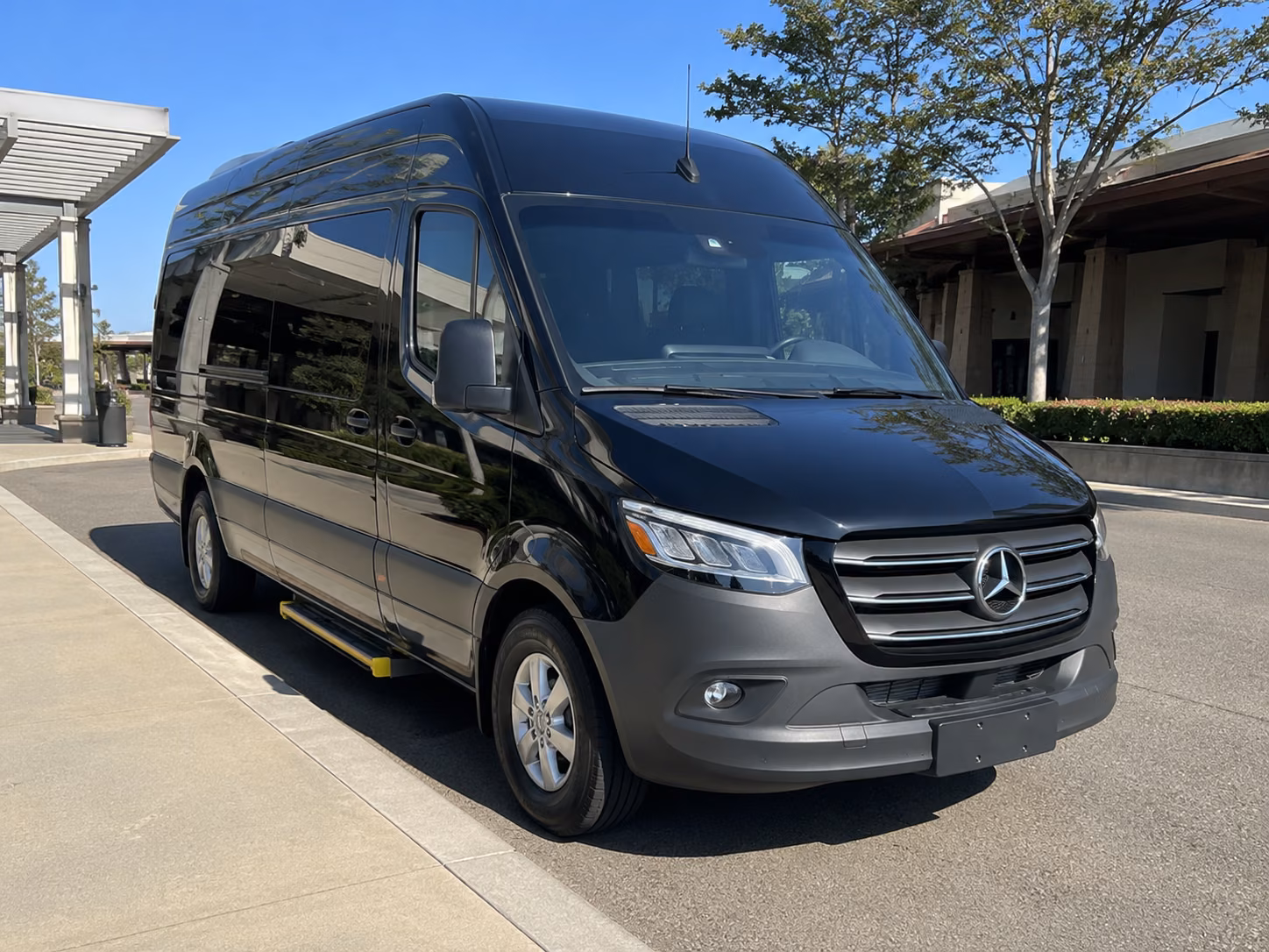 find the perfect transportation for your next prom 4