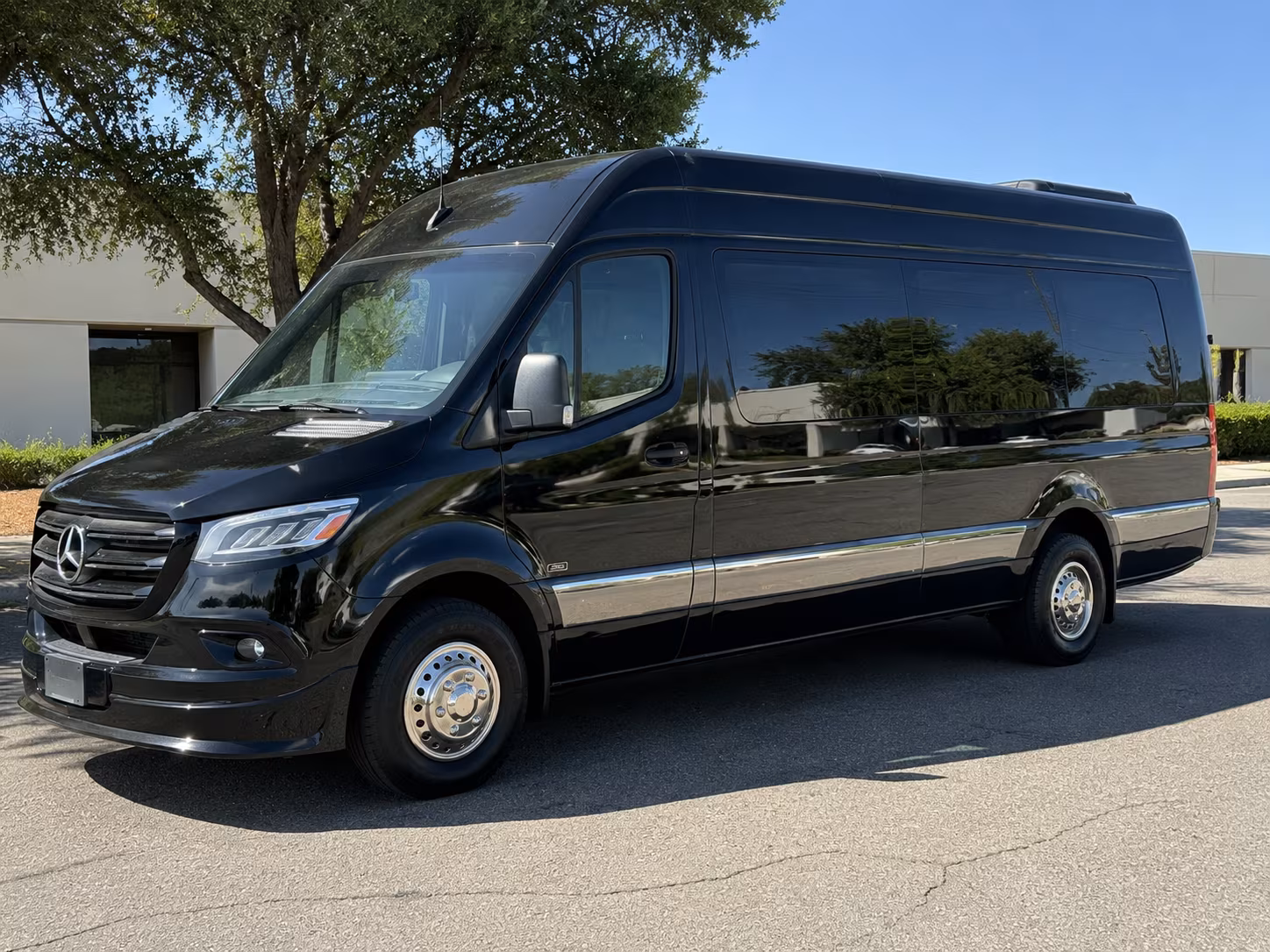 new haven 18 passenger sprinter van