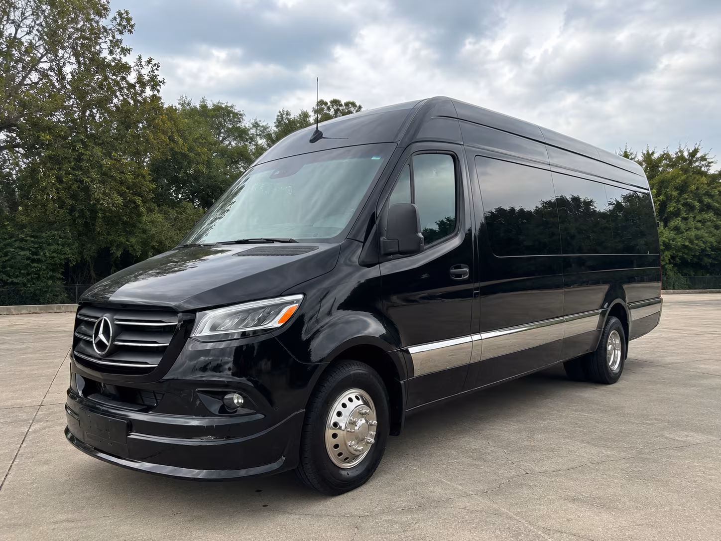 new haven airport sprinter van service