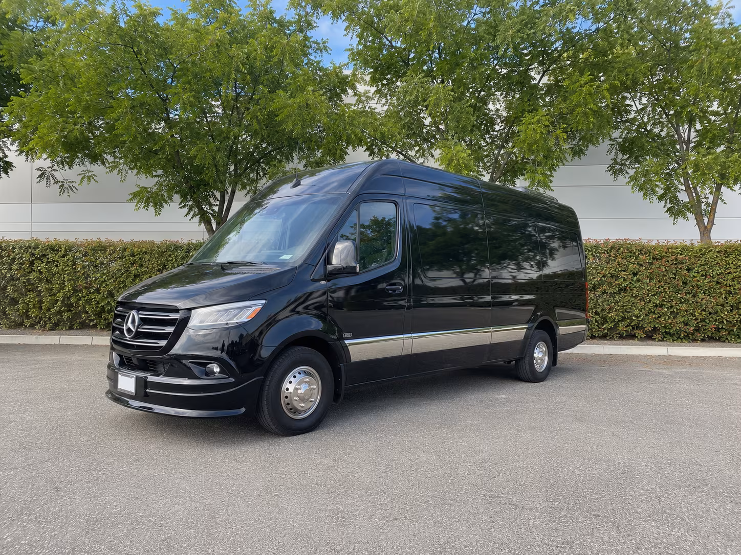 new haven employee shuttle van service